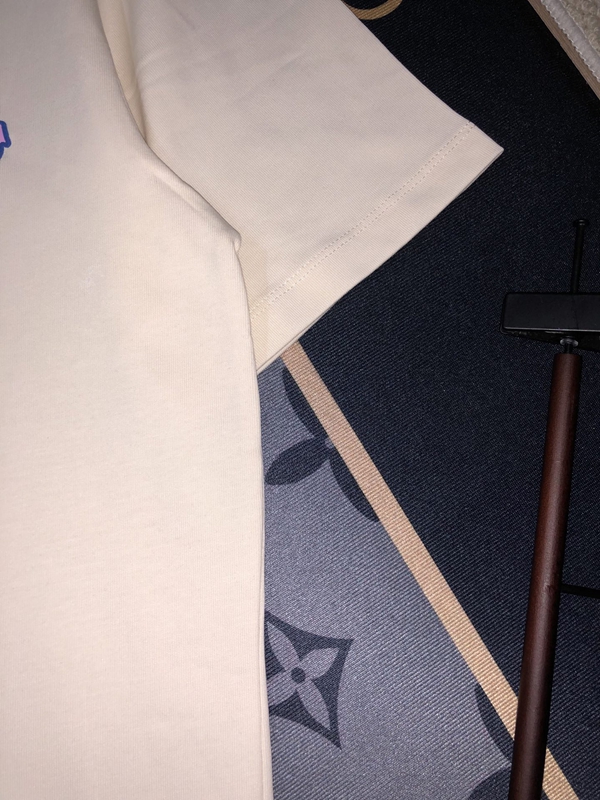 ブランドTシャツ細部ディテール